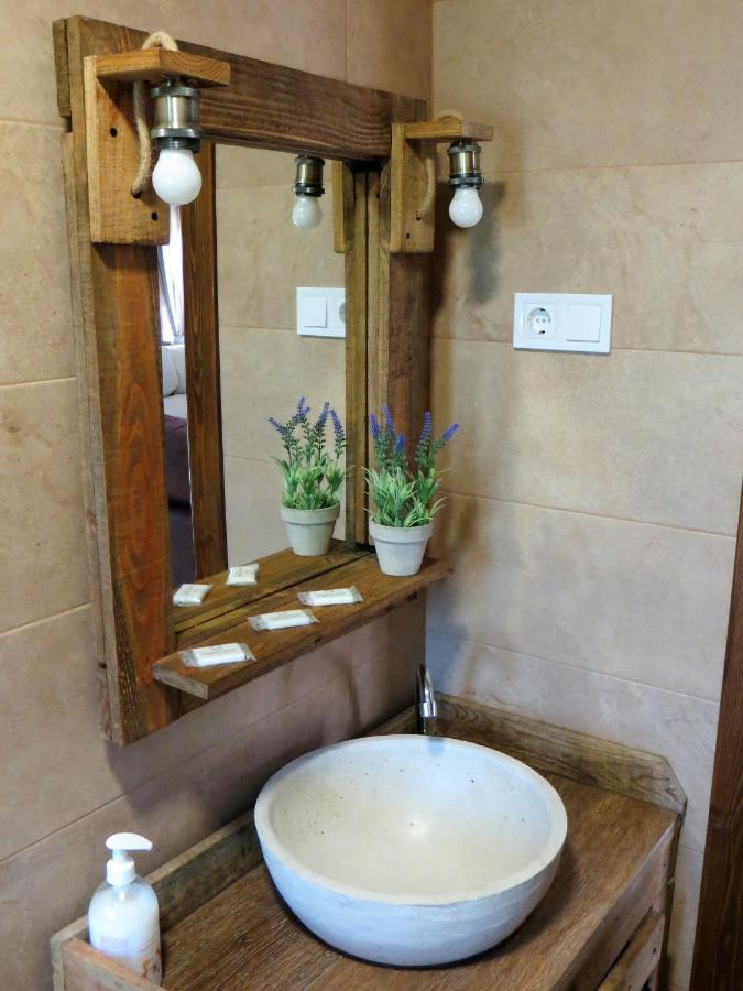 Casa Rural El Remolon Pinuecar ภายนอก รูปภาพ