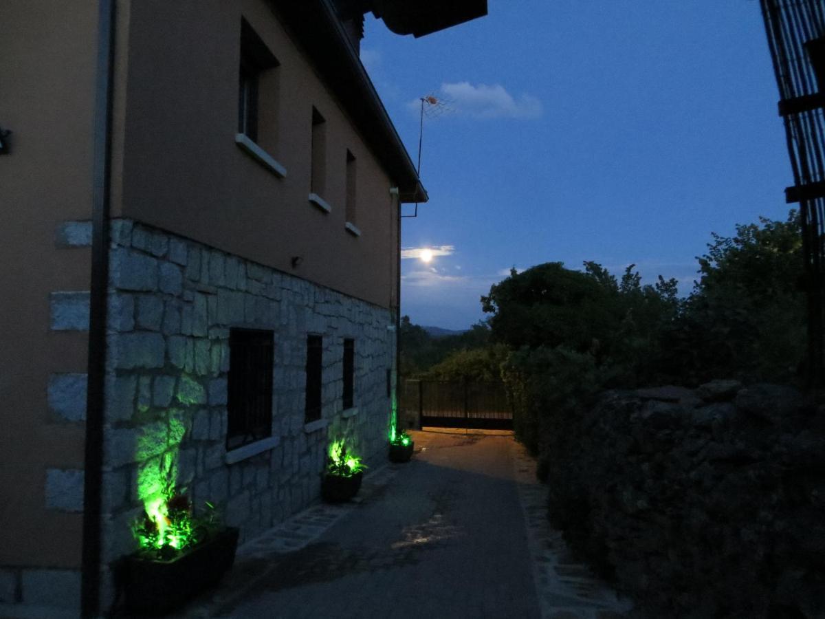 Casa Rural El Remolon Pinuecar ภายนอก รูปภาพ