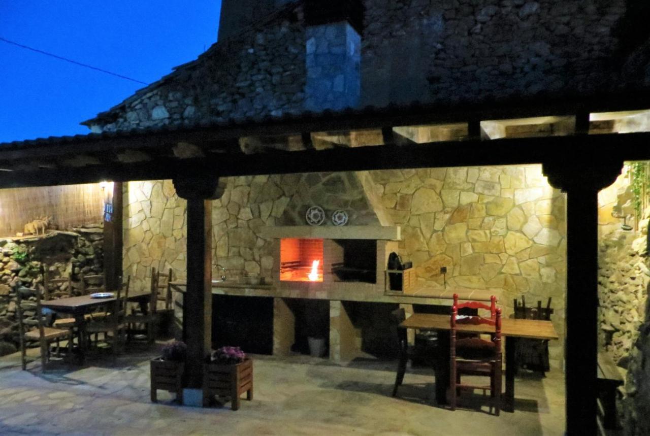 Casa Rural El Remolon Pinuecar ภายนอก รูปภาพ