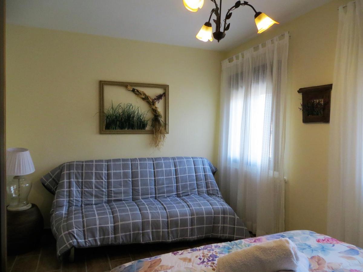 Casa Rural El Remolon Pinuecar ภายนอก รูปภาพ