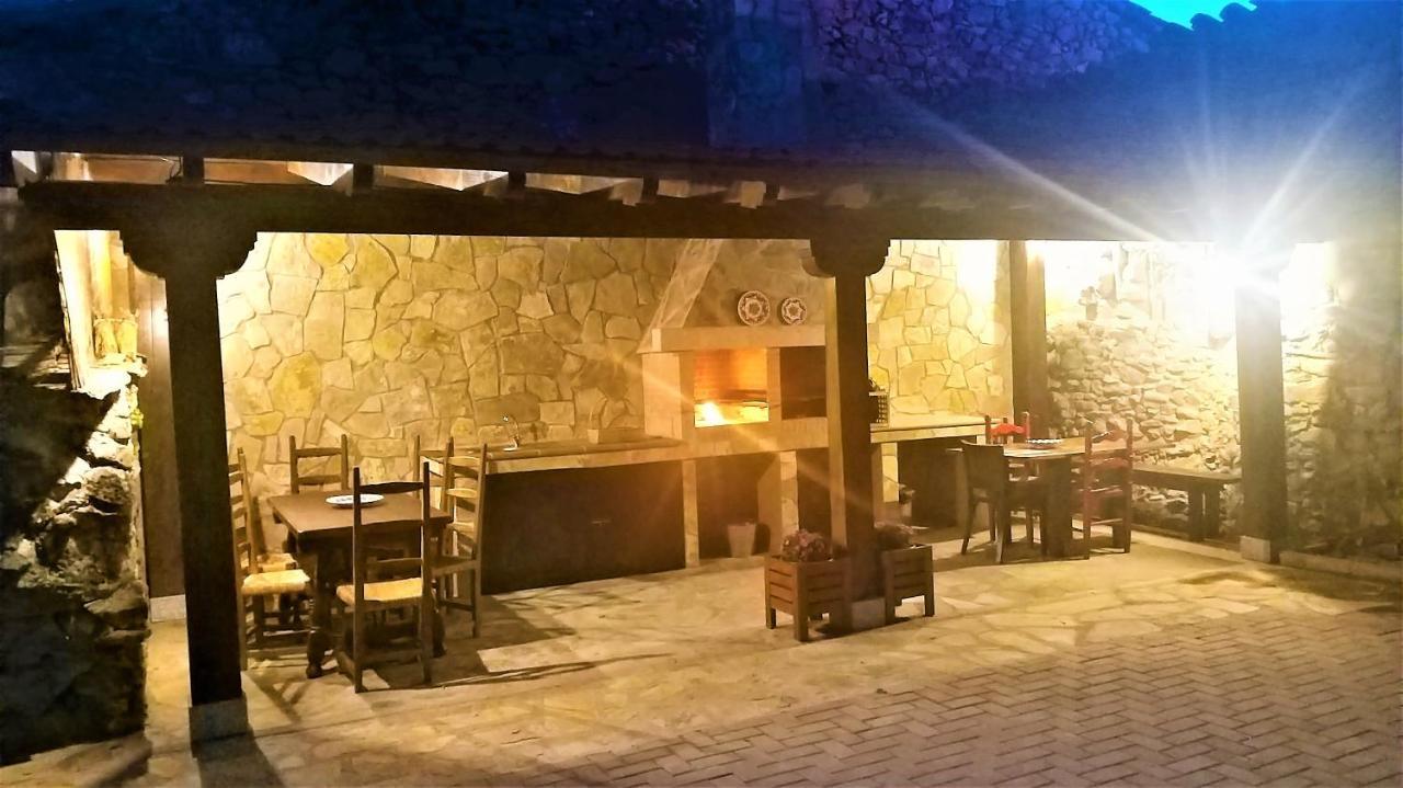 Casa Rural El Remolon Pinuecar ภายนอก รูปภาพ