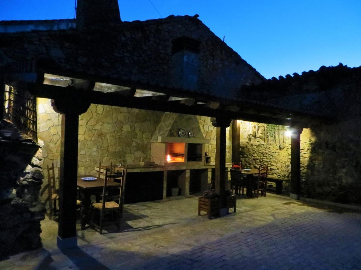 Casa Rural El Remolon Pinuecar ภายนอก รูปภาพ