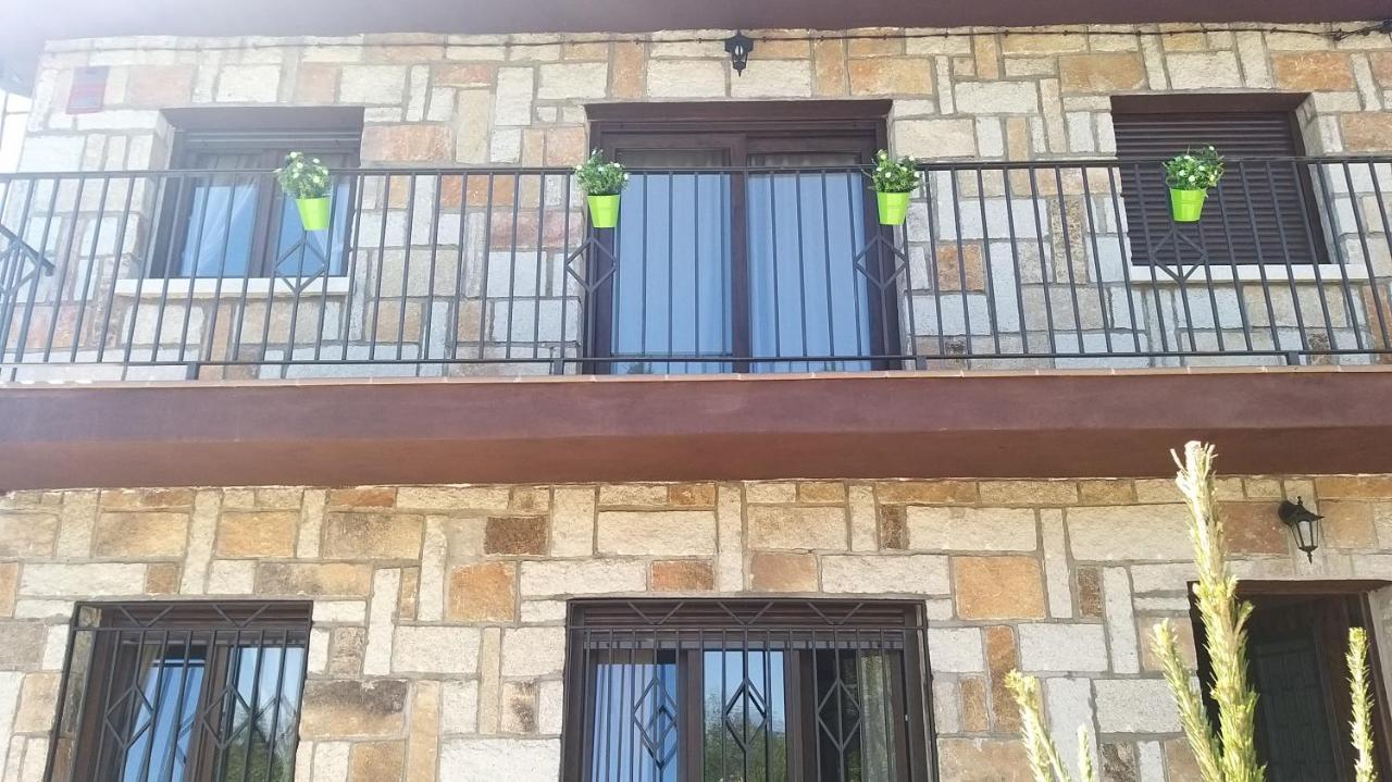 Casa Rural El Remolon Pinuecar ภายนอก รูปภาพ